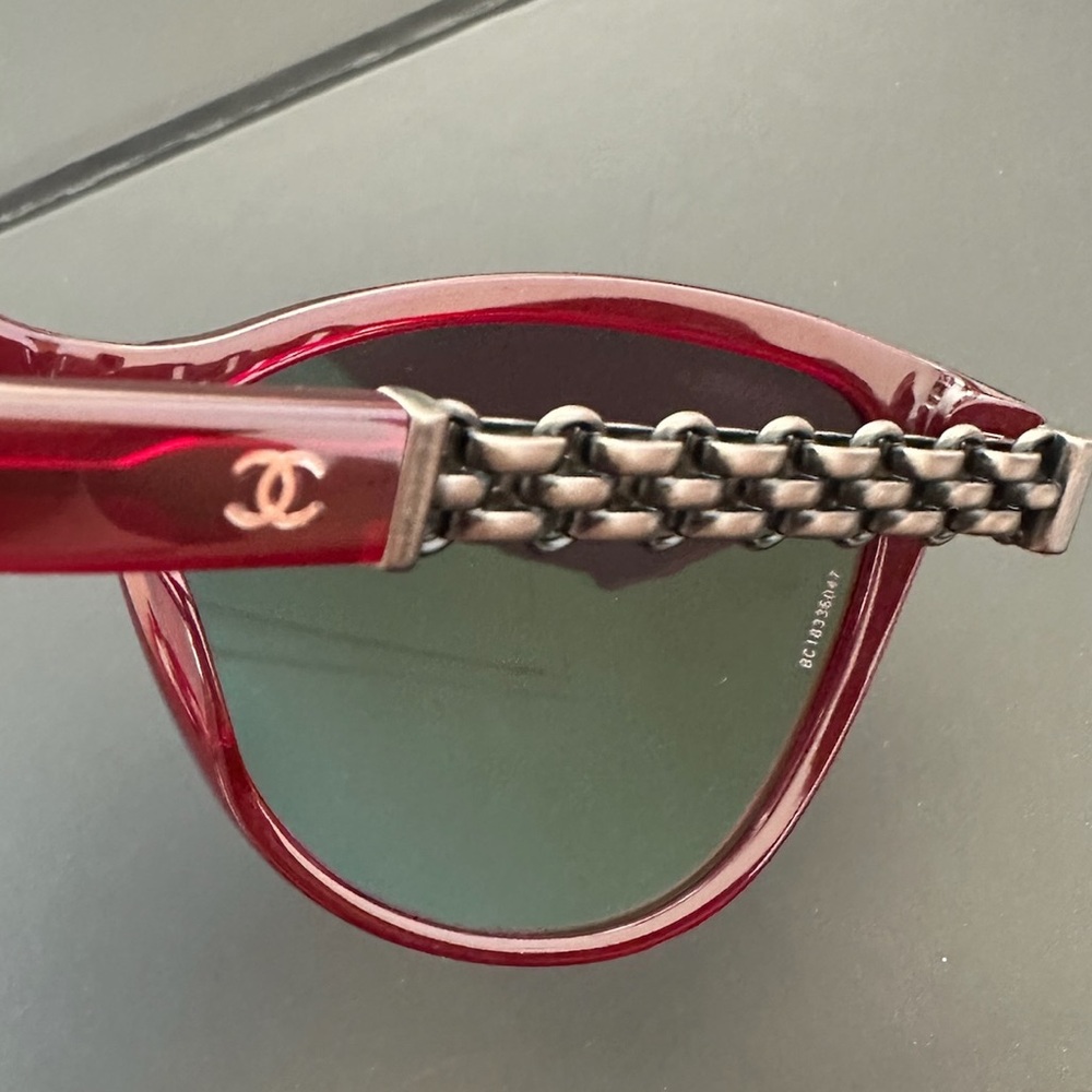 chanel cateye sunglasses